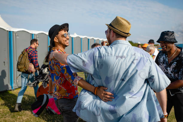 Best Affordable porta potty rental  in Hillsdale, MI